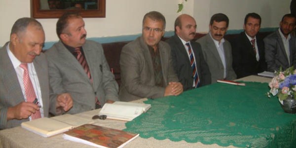 Kaymakamdan Romanlara eğitim uyarısı