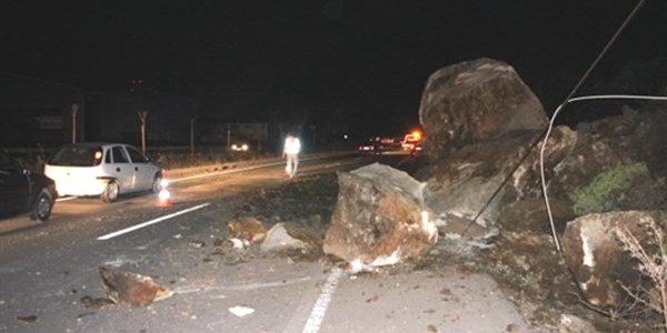 Zonguldak - stanbul yolunda heyelan