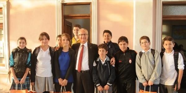 Eğitim Destek Evi'nden öğrencilere tam destek