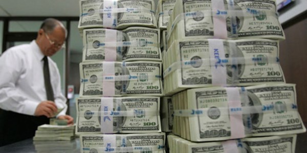 2 ayda 7.7 milyar $ gizemli para geldi