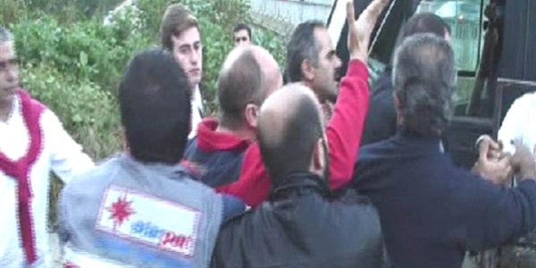 Rize'de kapalı yol protestosunda arbede