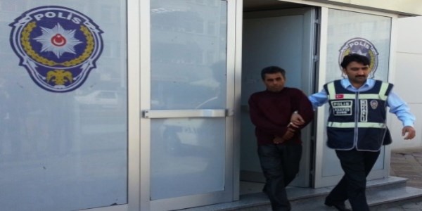 Bekçilik yaptığı depodan 60 bin liralık malzeme çaldı