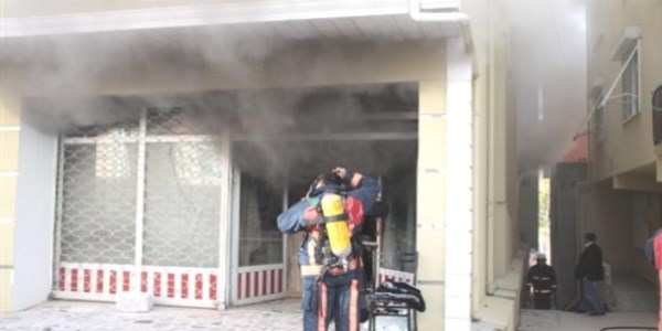 Üsküdar'da yangın paniği