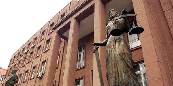 Yargıtay: Cuma'ya gitmek işten çıkarılma nedeni olamaz