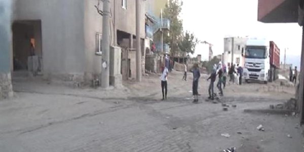 Şırnak'ta polis göstericilere müdahale etti