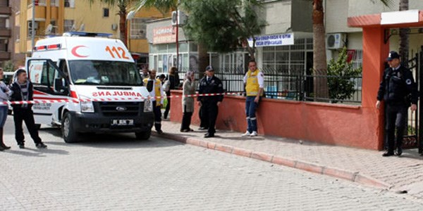 Öğrencilerin kız kavgası kanlı bitti