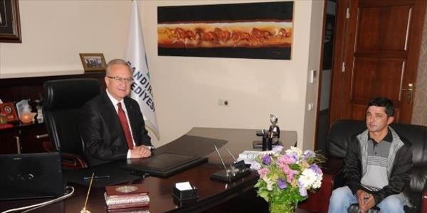 Bandırma Belediyesi'nden eğitime destek