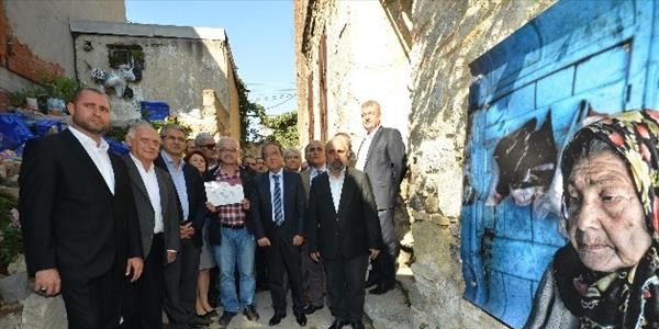 İzmir'de 'Basmane Günleri' başladı