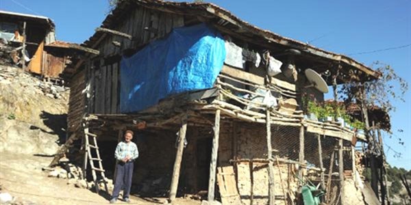 Gençler göç etti, 530 yıllık köy haritadan silinecek