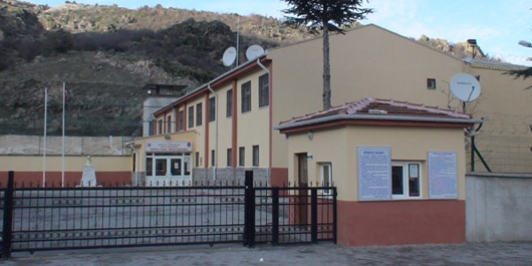 Cezaevinden kaçan mahkum yakalandı