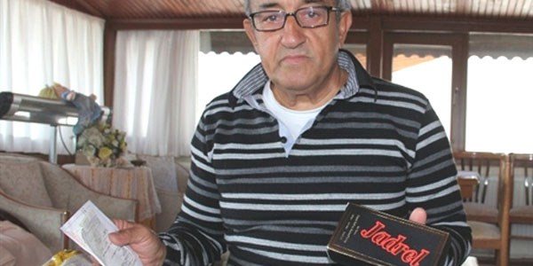 İnternetten telefon aldı, paketten parfüm çıktı