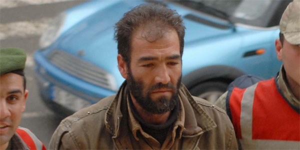 Taşla öldürmeye 17 yıl hapis