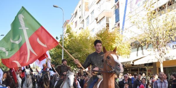 Atlı okçular Uşak'ta