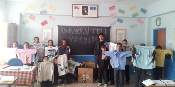 İzmir'den Van'a üniversiteli yardım