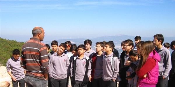 Özel Birlik'te öğrencilere uygulamalı ders