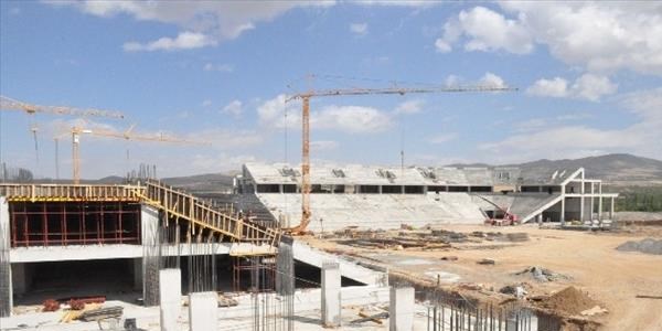 Malatya Arena Stadı'nda çalışmalar sürüyor