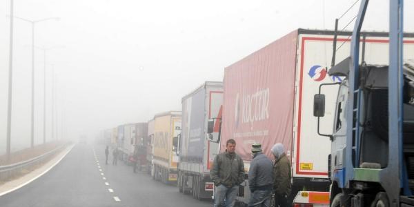 Kapıkule 16 kilometre tır kuyruğu