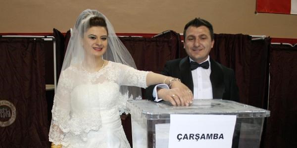 Önce 'oy' sonra düğün
