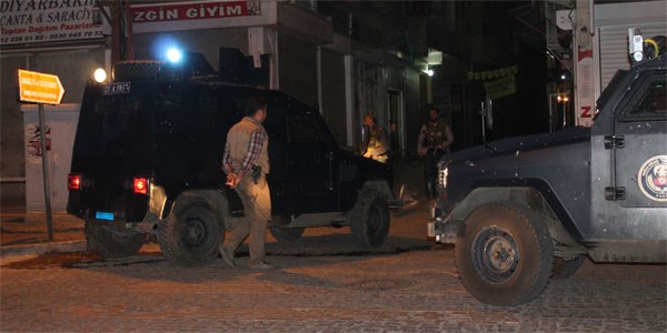 Bankaya bombalı saldırı: 1 yaralı