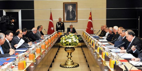 28 Ekim 2013'ten önemli gündem başlıkları