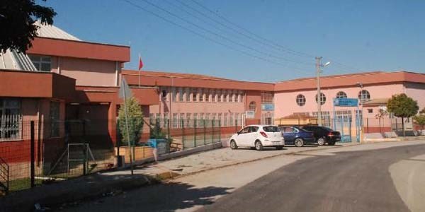 O öğretmen meğer 'Çalıkuşu'ymuş