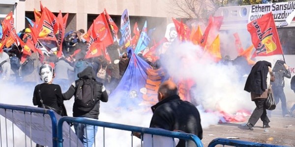 Sarısülük davasında polis müdahalesi: 18 gözaltı