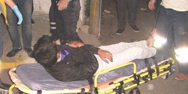 Çöp kamyonuyla motosiklet çarpıştı: 2 yaralı