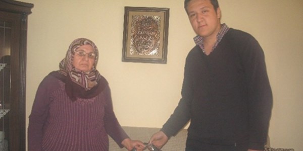 18 yaşındaki gençten örnek davranış