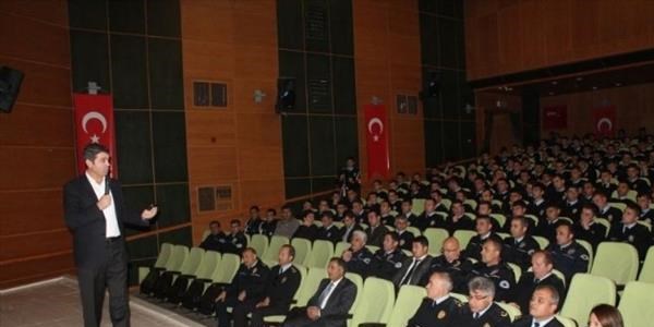 Bayburt'ta fke kontrol ve iletiim semineri