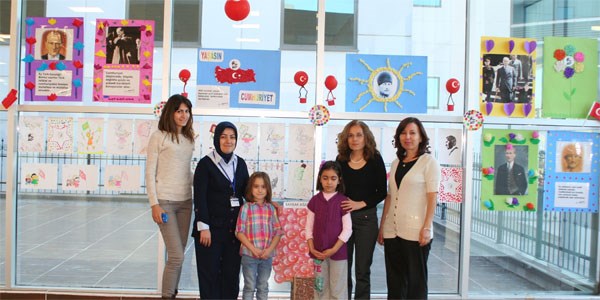 PAÜ'de tedavi gören çocuklar sergi açtı
