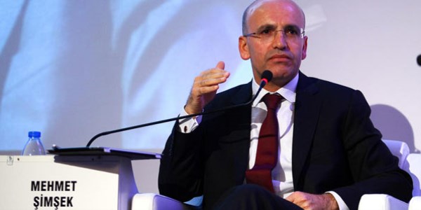 Maliye Bakanı: Öğretim üyeleri az maaş alıyor