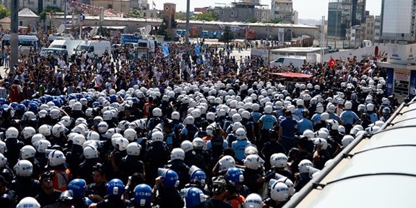 CHP, polislerin çalışma şartlarının araştırılmasını istedi