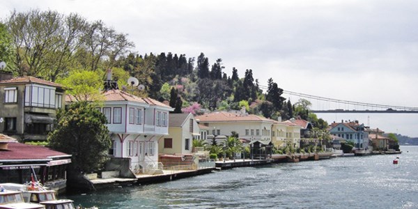 Kaçak yapı avı Boğaz'a sıçradı