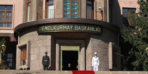 TSK'dan bir ayda 2 general 710 subay ayrıldı