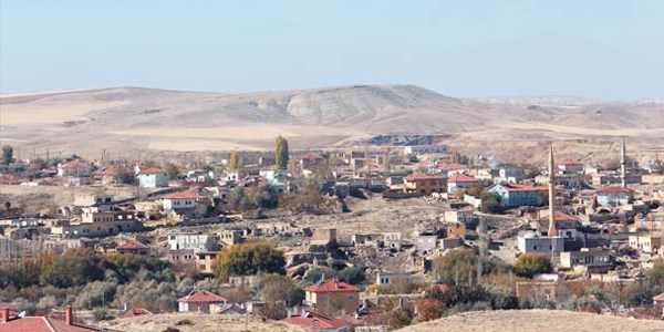Bu köyde evler kanser ediyor