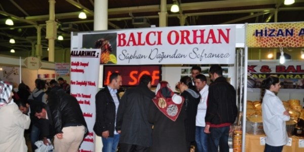 İstanbul'daki bal satışları Bitlisli balcıları memnu etti