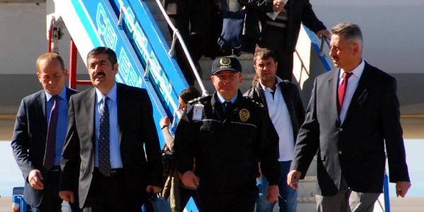 Van'a dönen Vali Doğan sessizliğini bozmadı