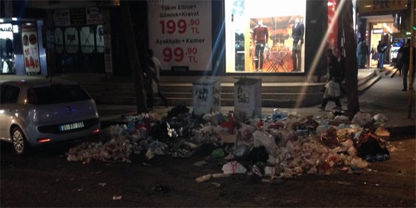 Diyarbakır'ın en işlek caddesi çöpten geçilmiyor