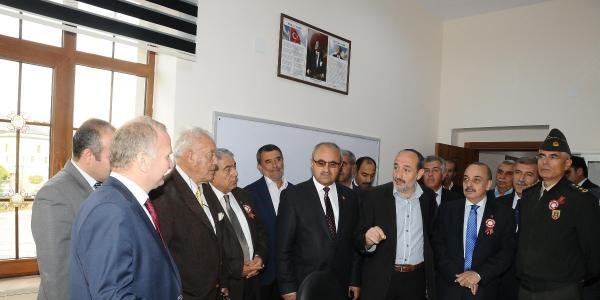 Nevşehirli işadamı İsmet Aktekin'den eğitime büyük destek