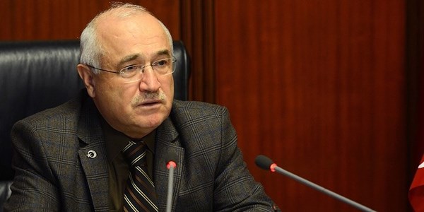 Çiçek'ten tutuklu vekil formülü