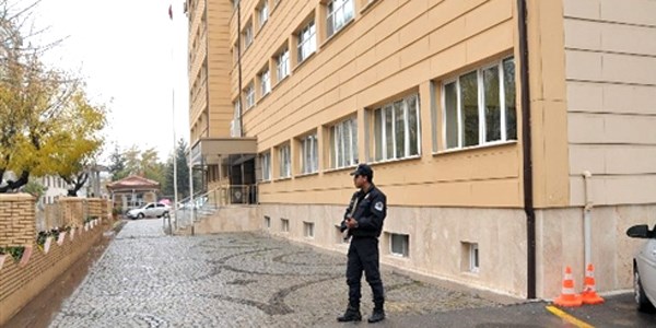 Bu ilde polisin çalışma saatleri değişti