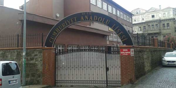 Müdürlerin kilit kavgası