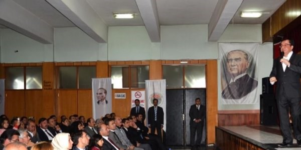 Ardahan'da iletiim ailede balar konferans