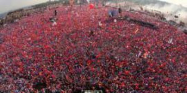 Mitinge kaç kişi katıldı tartışmalarına son