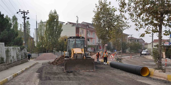 Derince Lojman Caddesi yenileniyor
