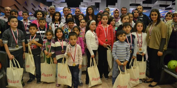 Hepsi gönüllerin şampiyonu oldu