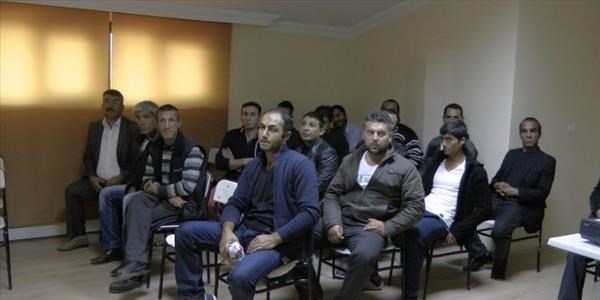 Hükümlülere beden dili anlatıldı