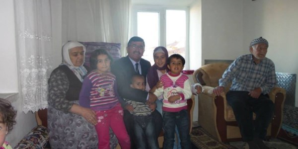 Halkın istekleri ev ziyaretleri ile dinleniyor