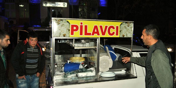 Zabıtanın seyyar satıcıları darp ettiği iddiası
