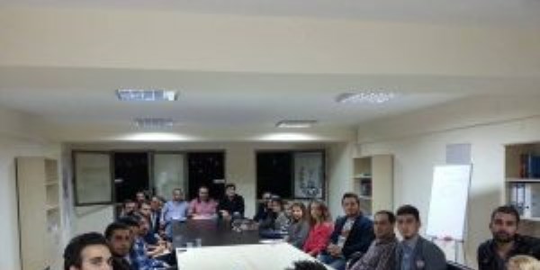 İzmir Gençlik Diyaloğu Derneği'nin proje sevinci